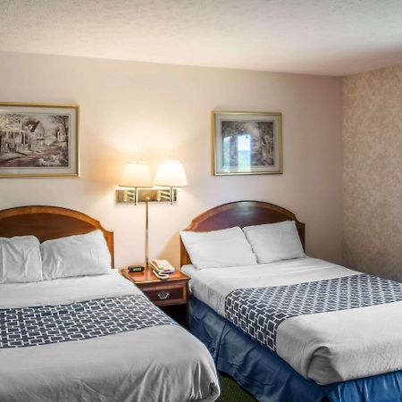 Econo Lodge Hornell Extérieur photo