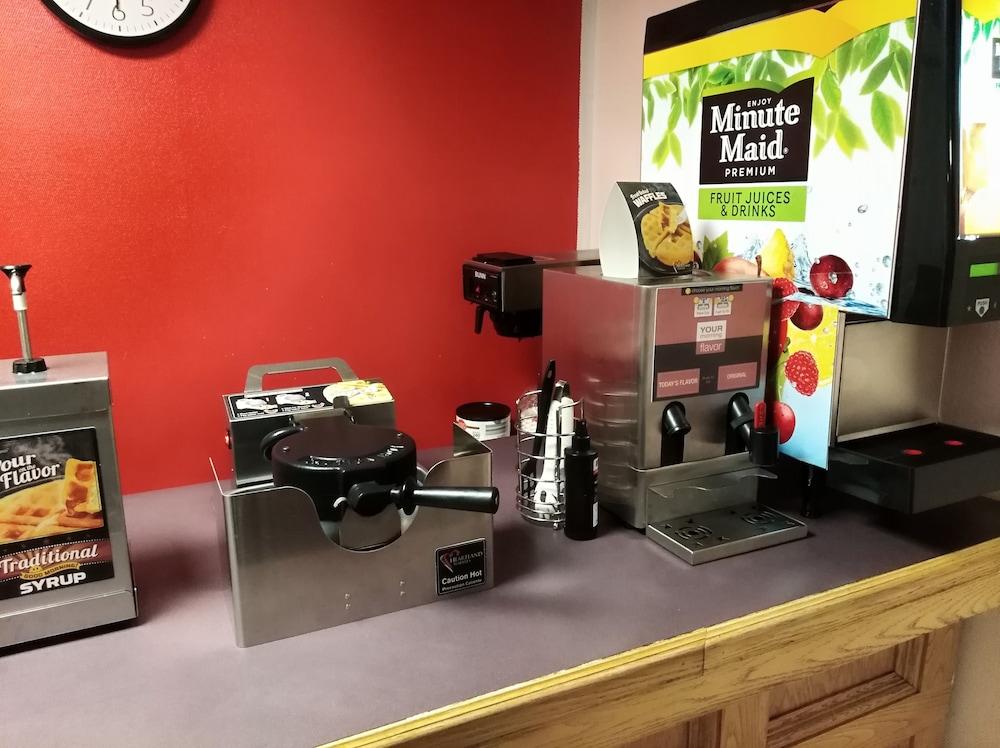 Econo Lodge Hornell Extérieur photo