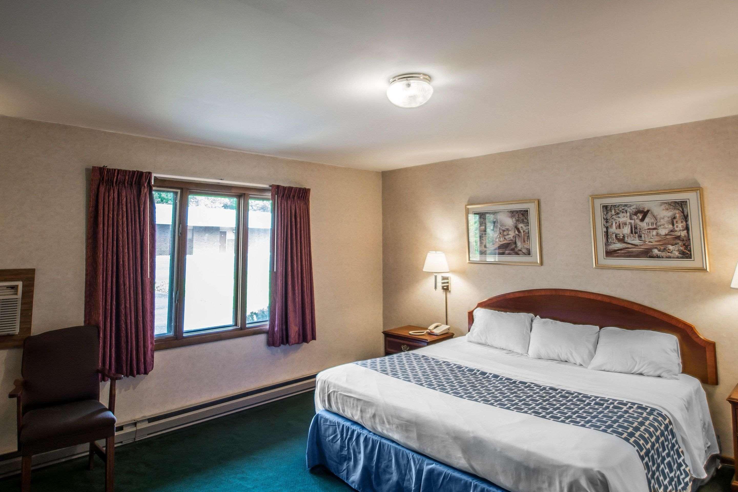 Econo Lodge Hornell Extérieur photo
