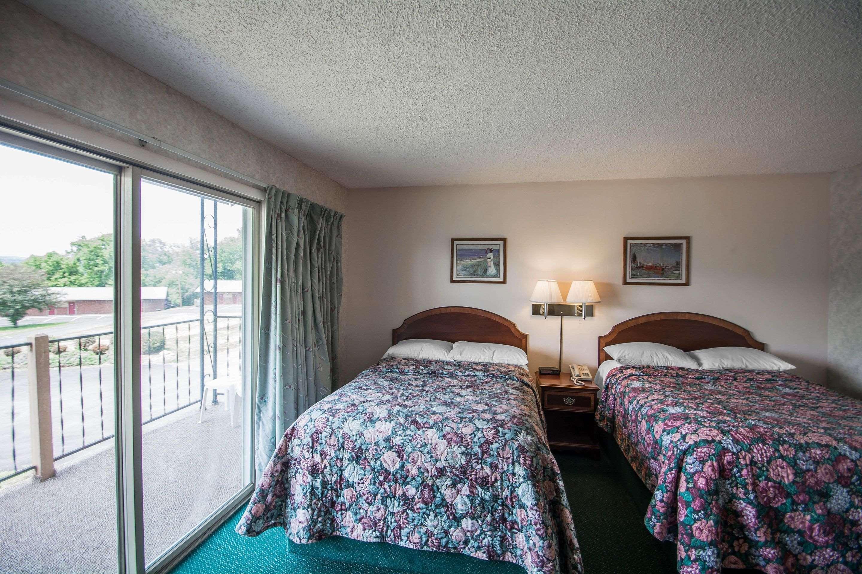 Econo Lodge Hornell Extérieur photo